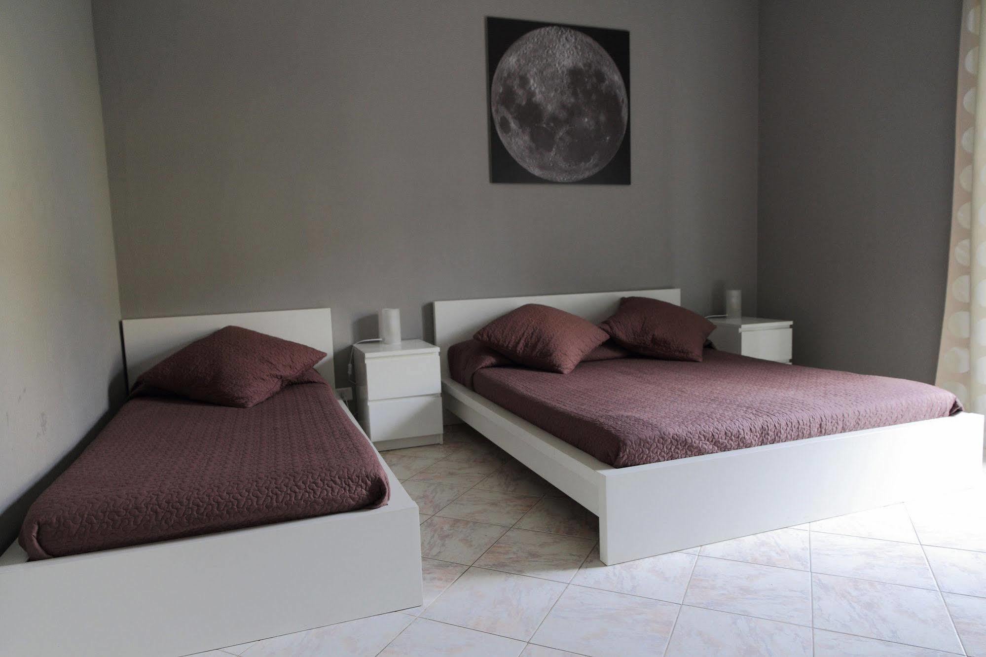 Kosmos Bed & Breakfast Syracuse Eksteriør bilde